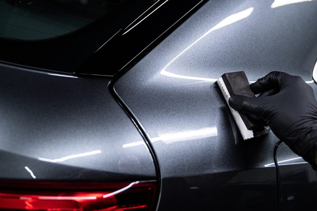 Auton pinnoitus SilCar